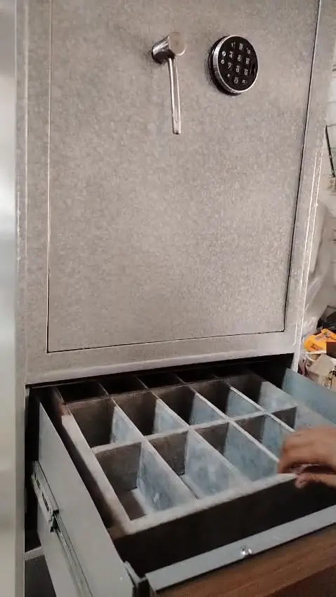 Organizador interior del cajón secreto